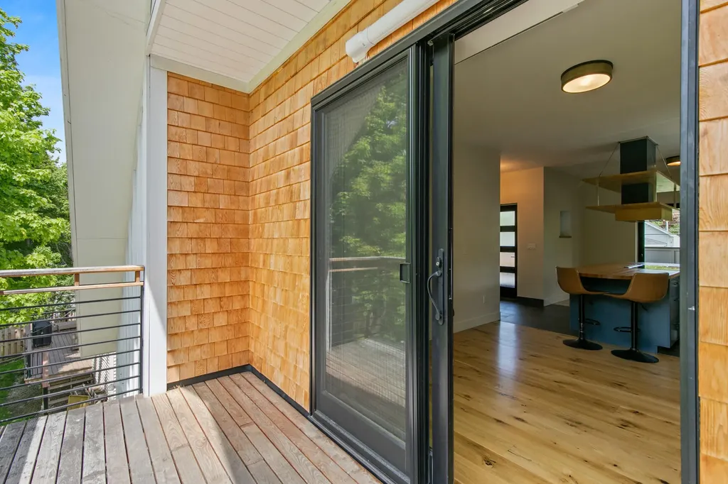 55 Boothby Avenue South Portland ME 04106