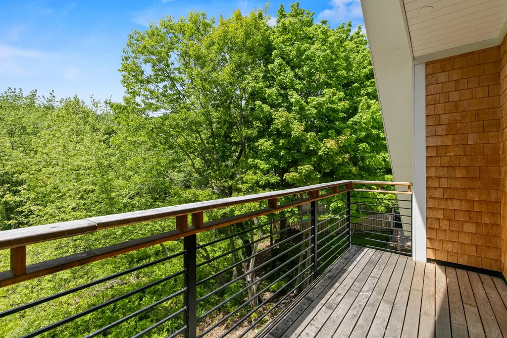 55 Boothby Avenue South Portland ME 04106