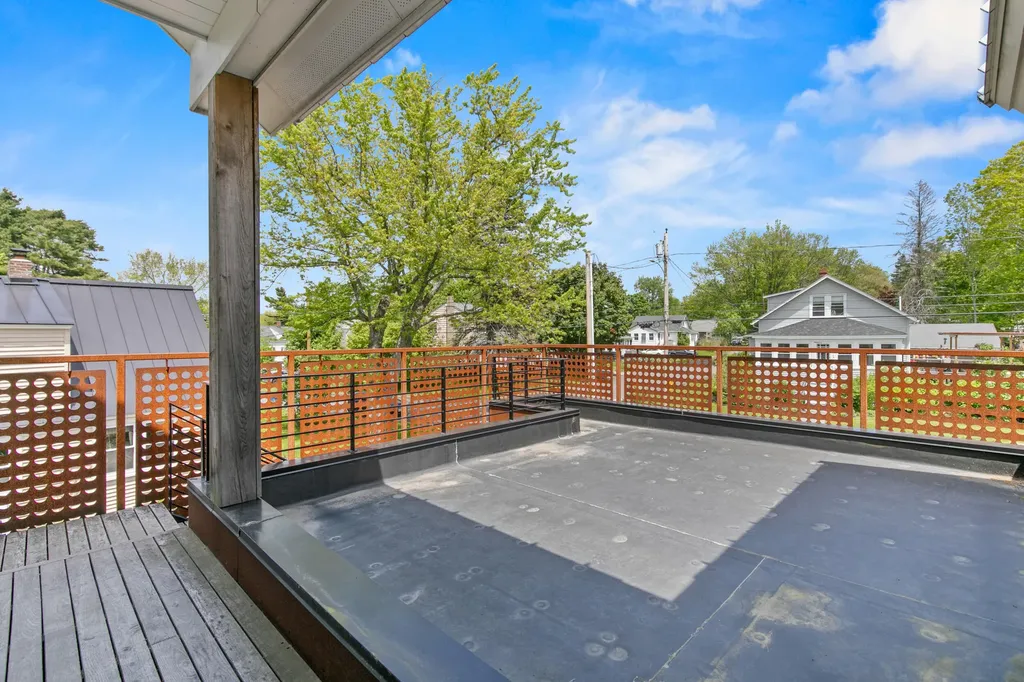 55 Boothby Avenue South Portland ME 04106