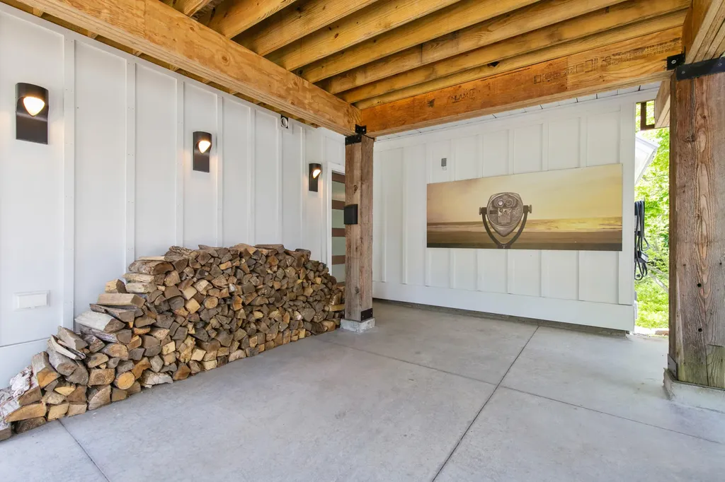 55 Boothby Avenue South Portland ME 04106