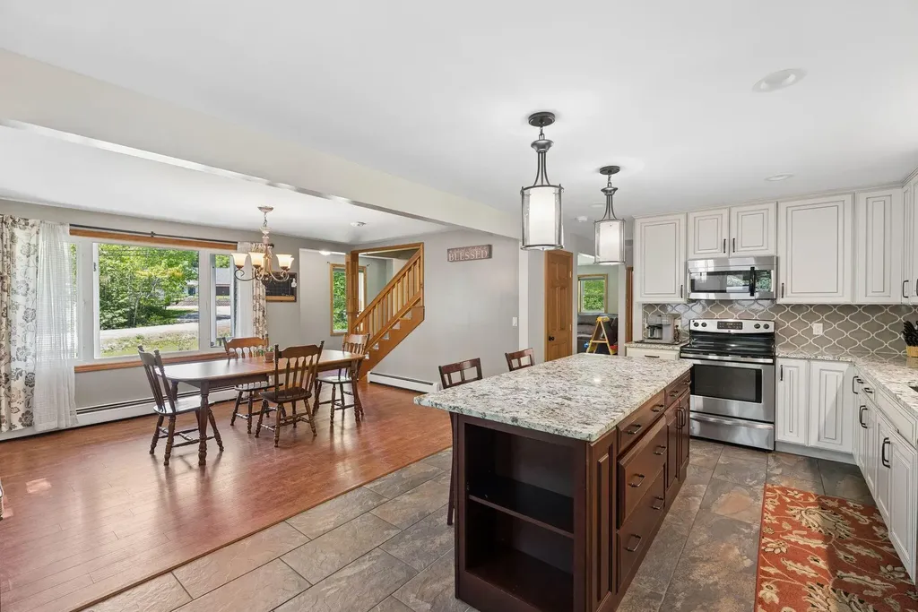 256 Narrows Pond Road Winthrop ME 04364