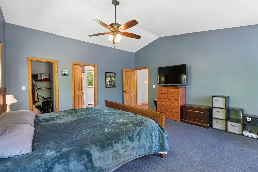 256 Narrows Pond Road Winthrop ME 04364