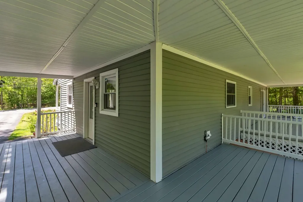 256 Narrows Pond Road Winthrop ME 04364