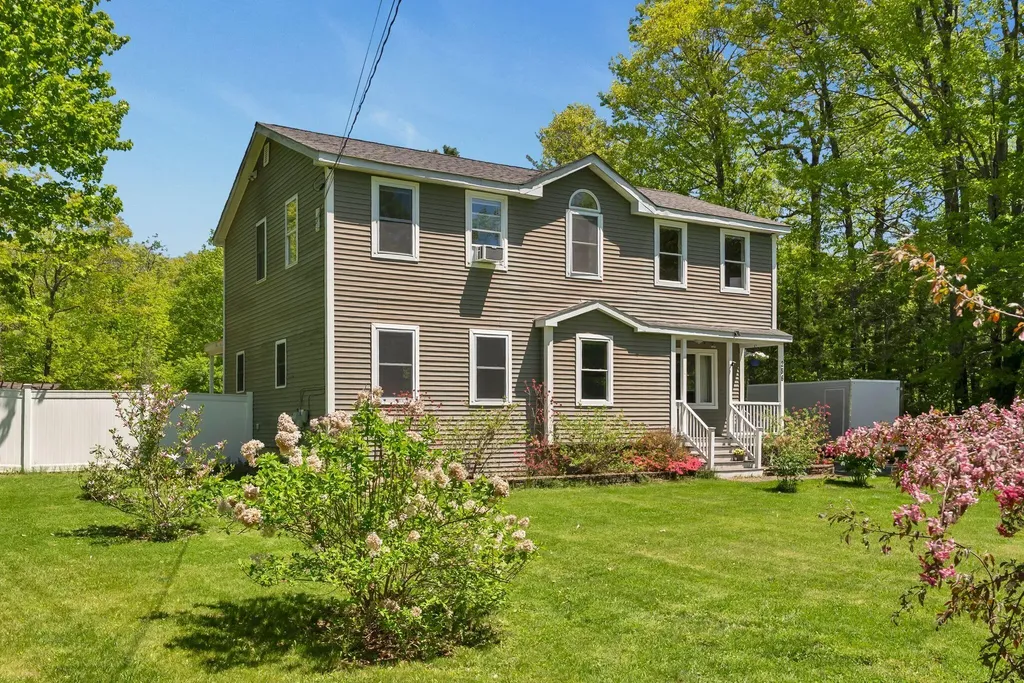 256 Narrows Pond Road Winthrop ME 04364