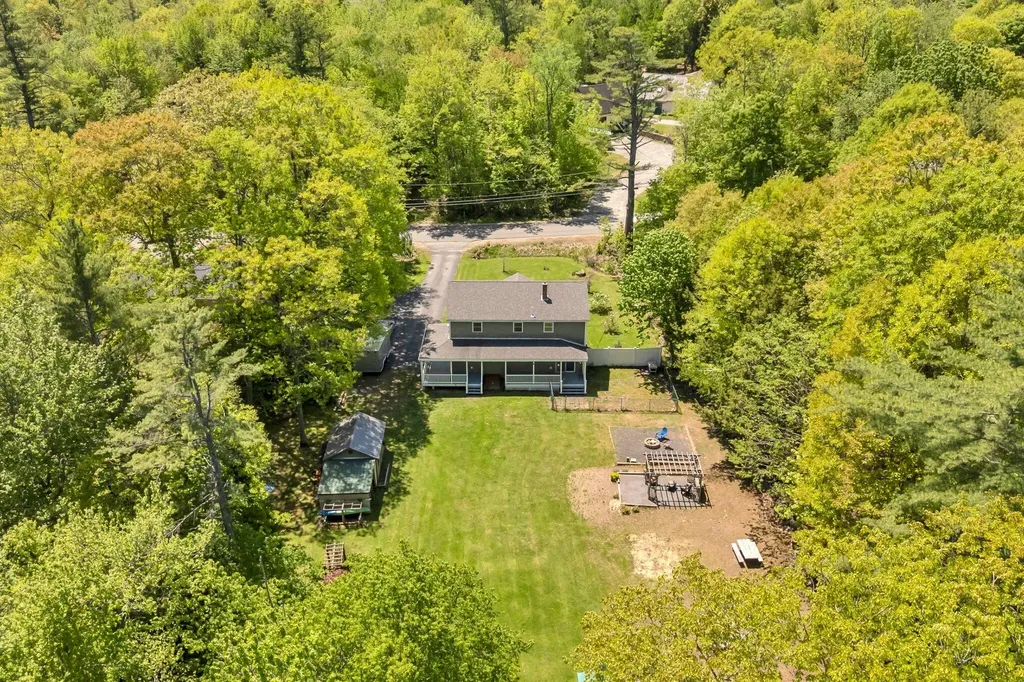 256 Narrows Pond Road Winthrop ME 04364