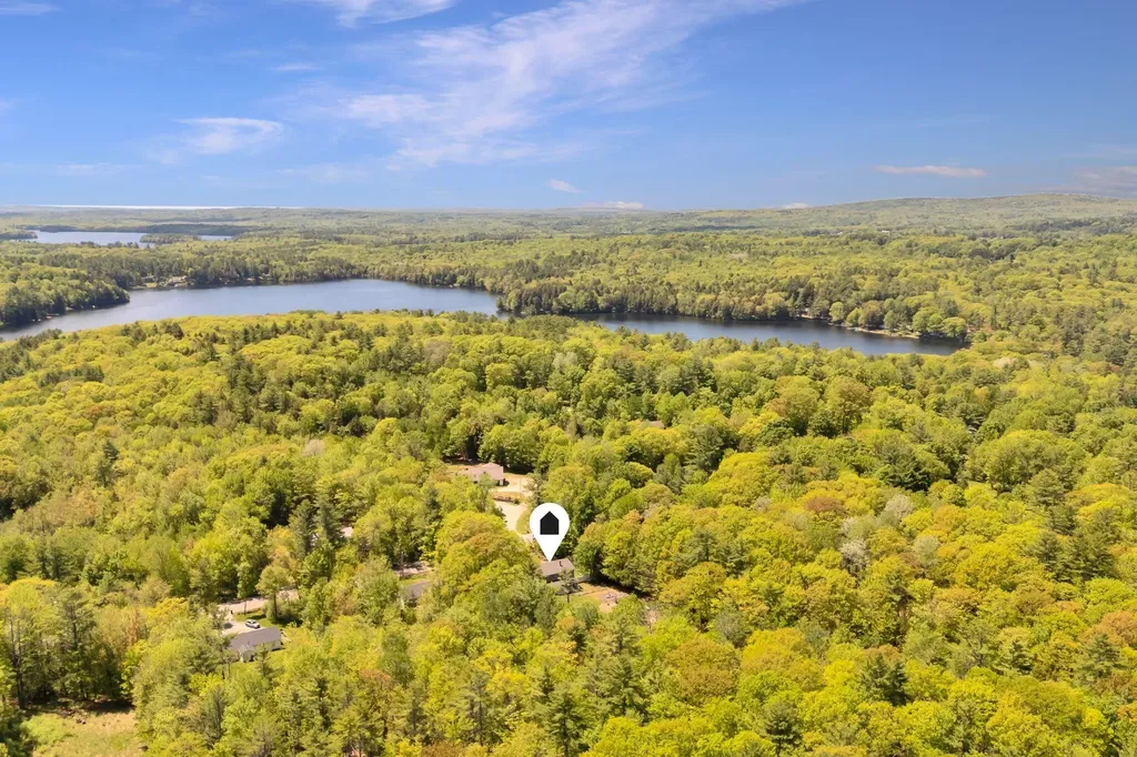 256 Narrows Pond Road Winthrop ME 04364