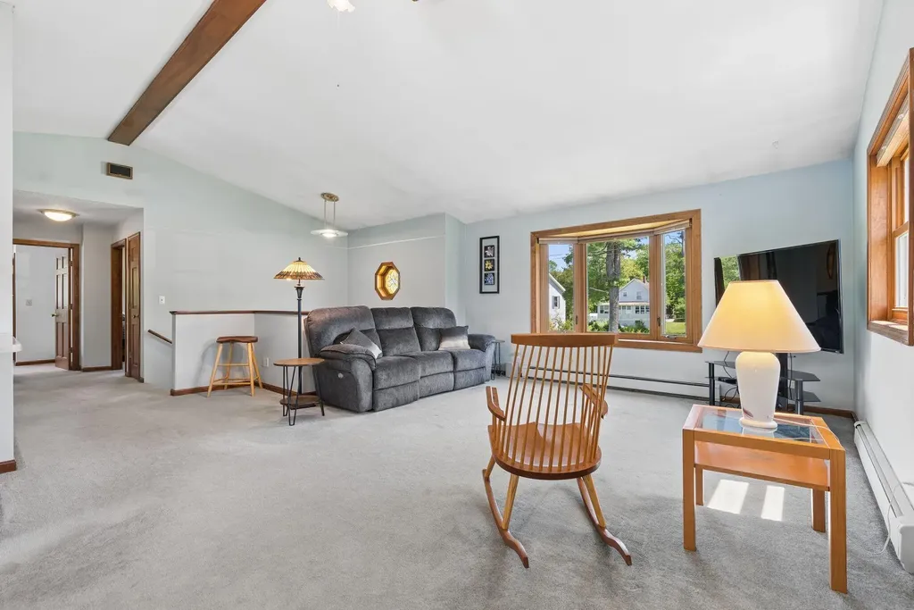 16 Leland Street Lewiston ME 04240