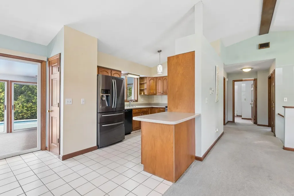 16 Leland Street Lewiston ME 04240