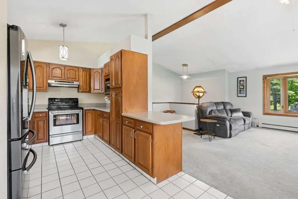 16 Leland Street Lewiston ME 04240