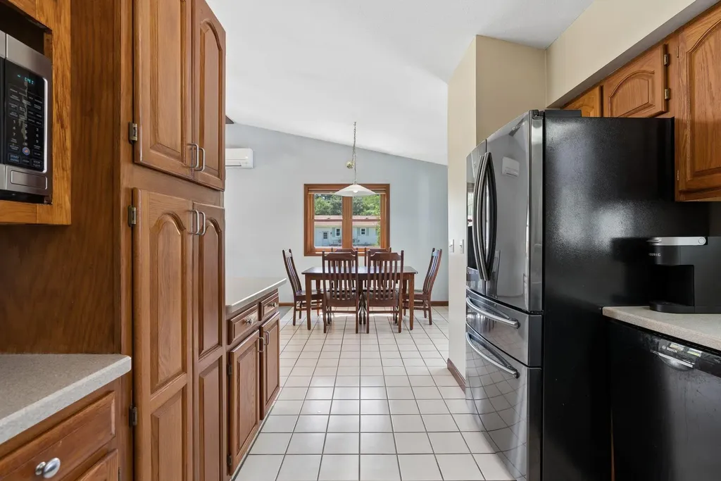 16 Leland Street Lewiston ME 04240