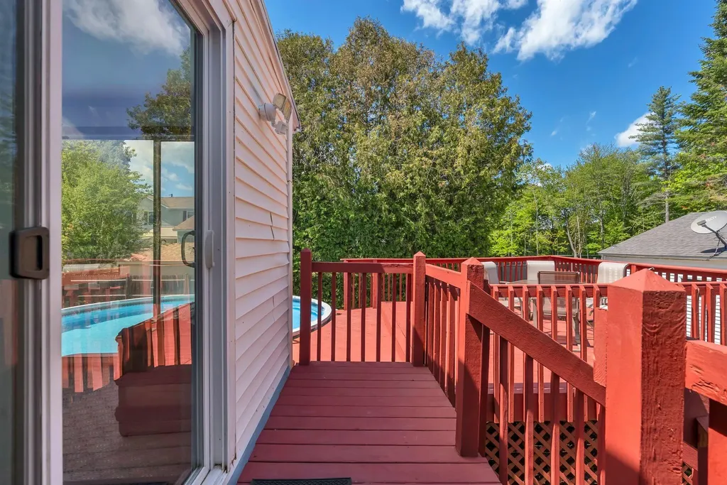 16 Leland Street Lewiston ME 04240
