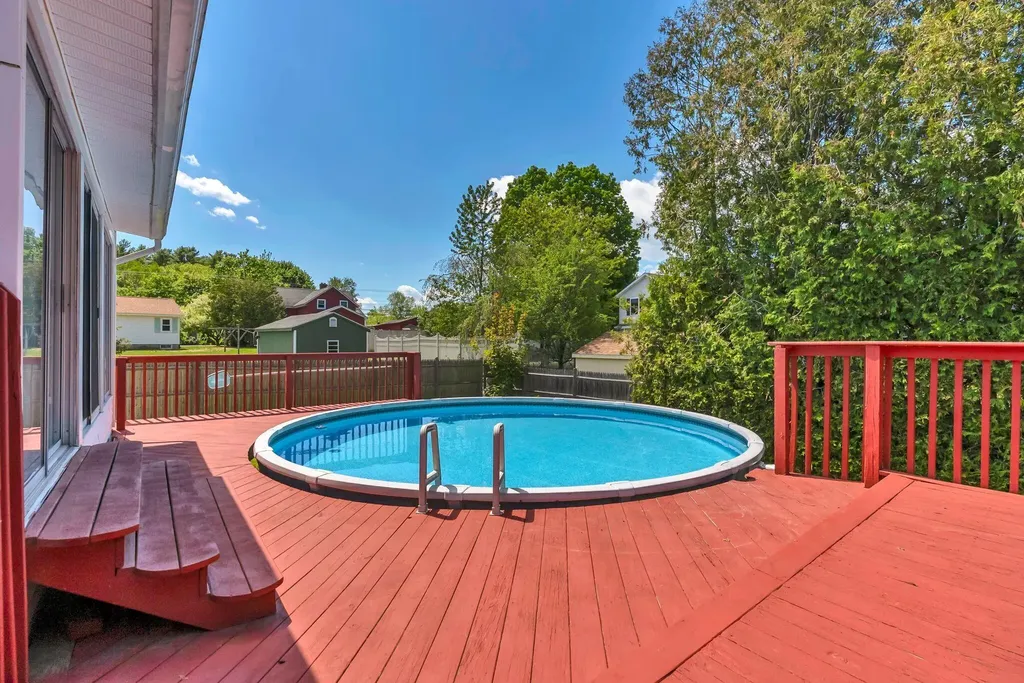 16 Leland Street Lewiston ME 04240