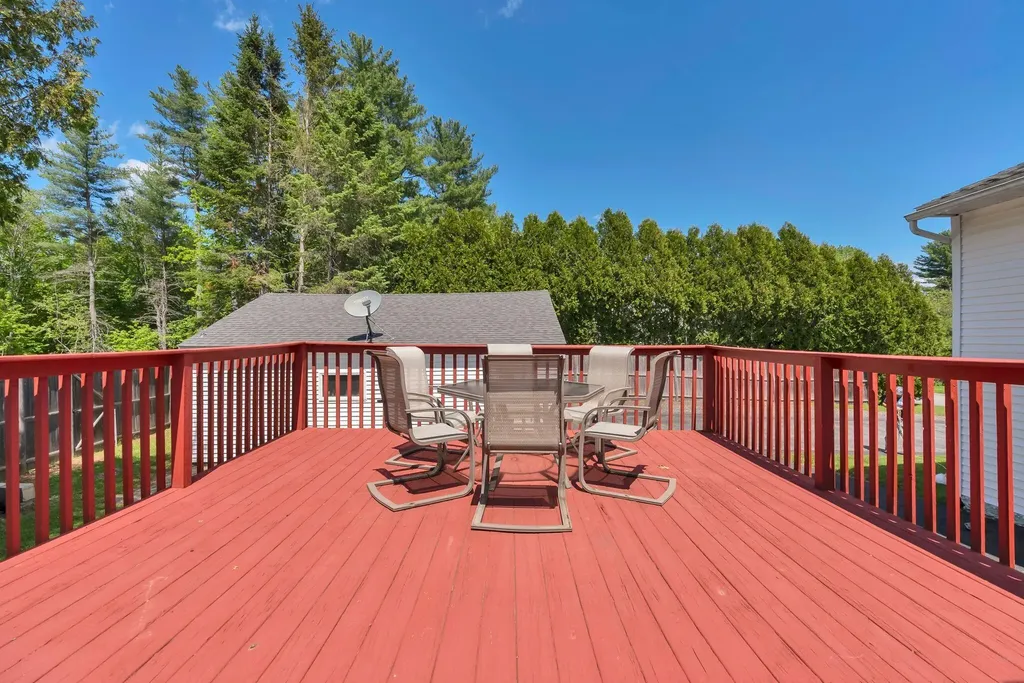 16 Leland Street Lewiston ME 04240