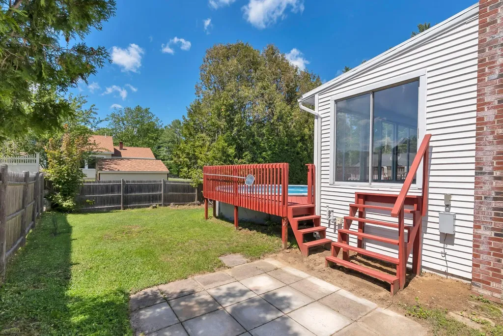 16 Leland Street Lewiston ME 04240