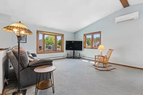 16 Leland Street Lewiston ME 04240