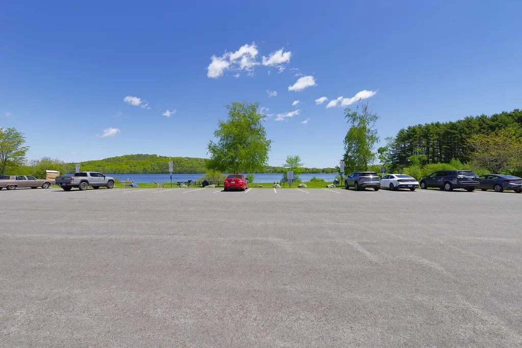 170 Lakeview Drive Rockland ME 04841