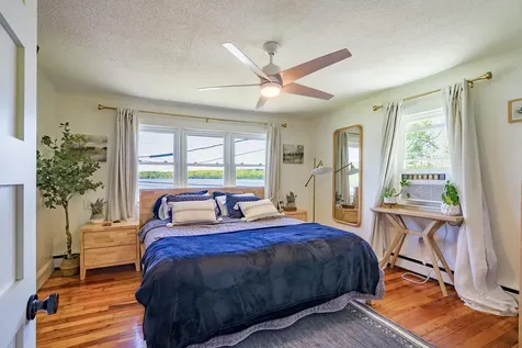 170 Lakeview Drive Rockland ME 04841