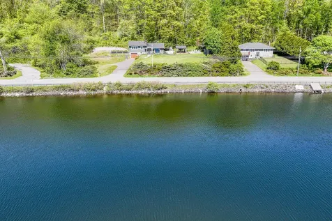170 Lakeview Drive Rockland ME 04841