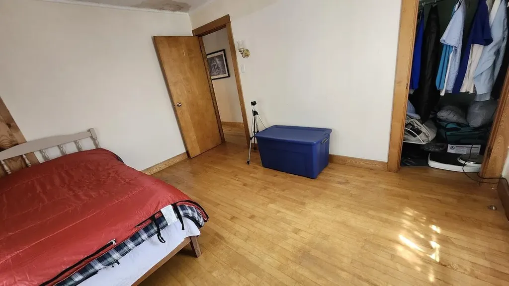 28 Eastland Avenue Millinocket ME 04462