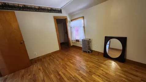 28 Eastland Avenue Millinocket ME 04462