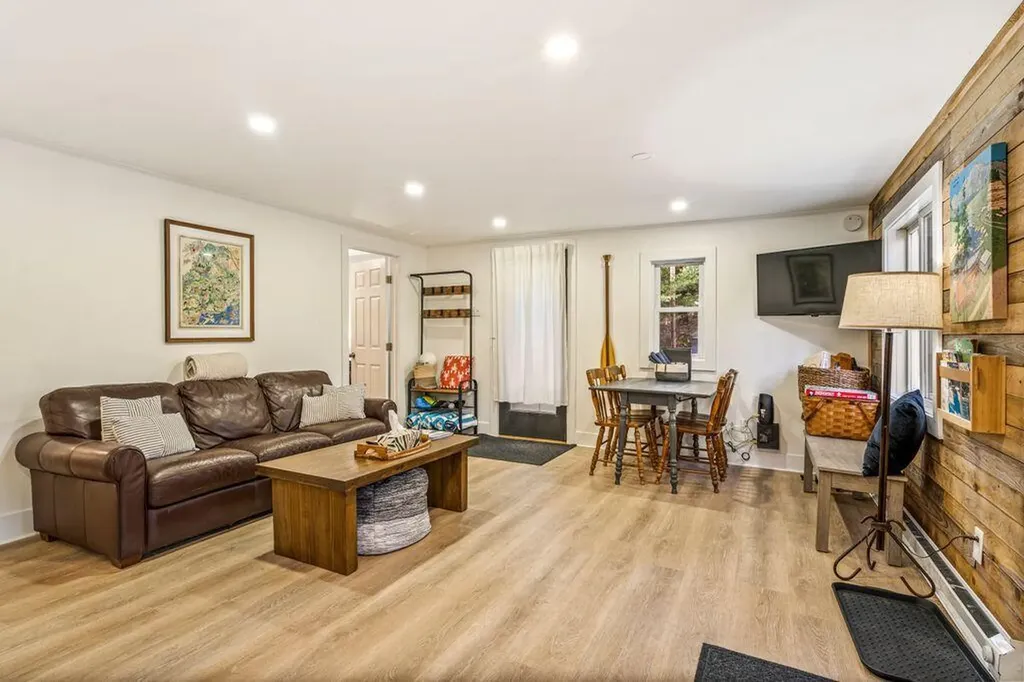 107 Pinewoods Trail Oakland ME 04963