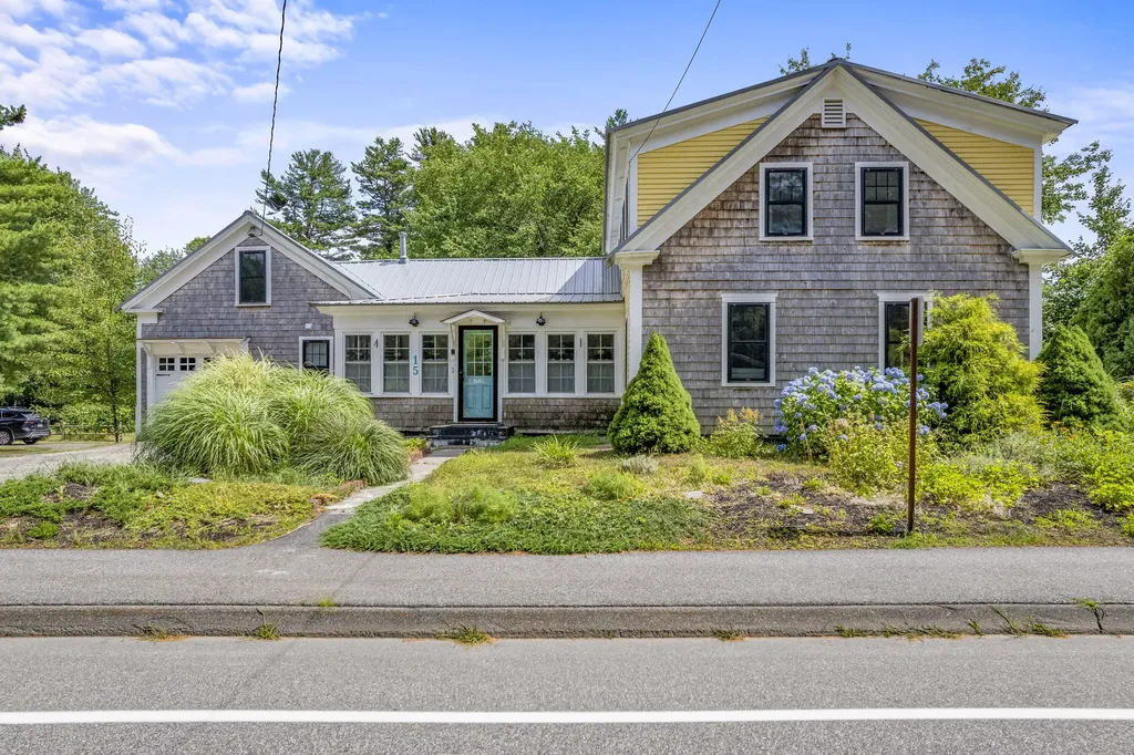 15 Bayview Road Saco ME 04072