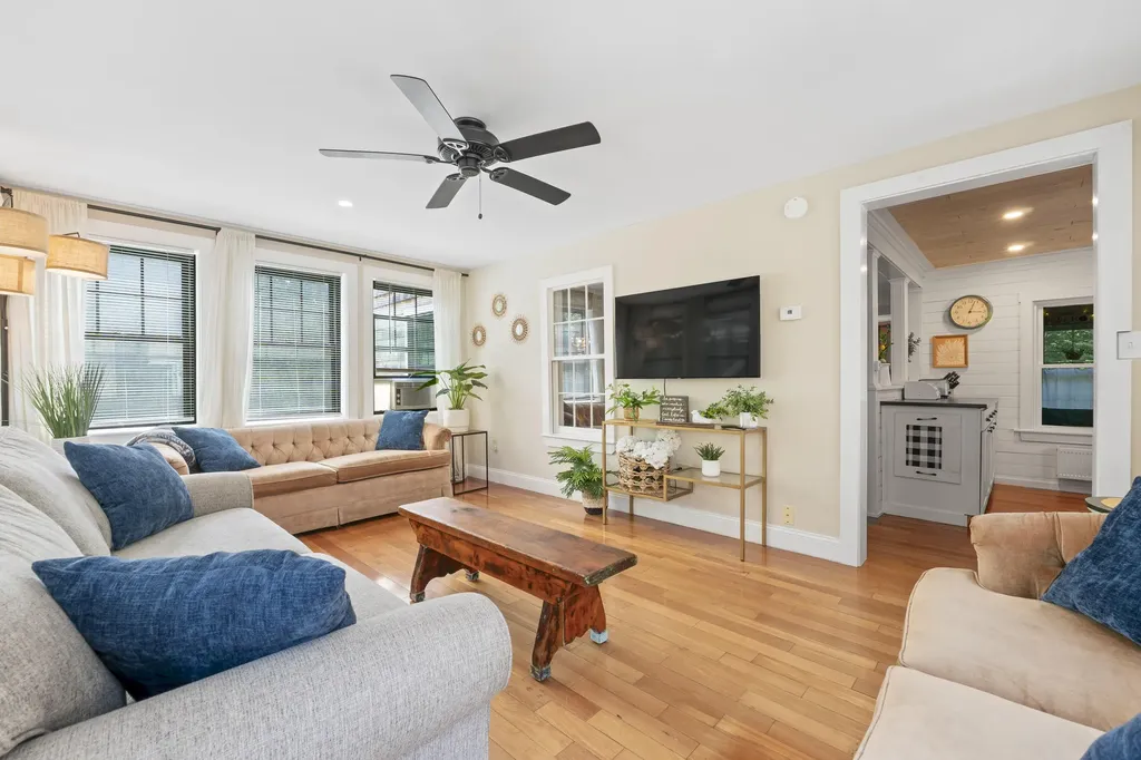 15 Bayview Road Saco ME 04072