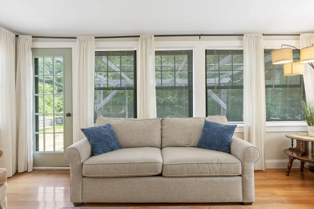 15 Bayview Road Saco ME 04072