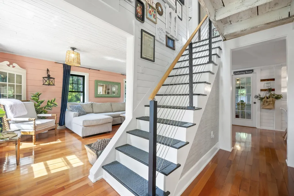15 Bayview Road Saco ME 04072