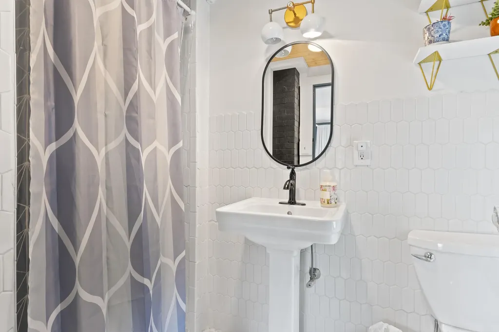 15 Bayview Road Saco ME 04072