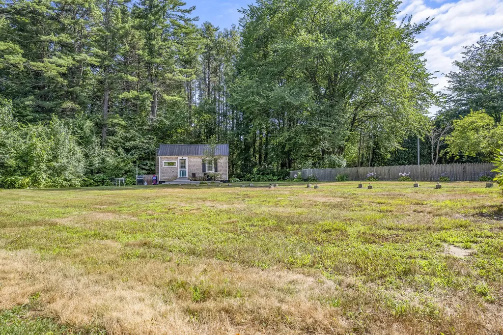 15 Bayview Road Saco ME 04072