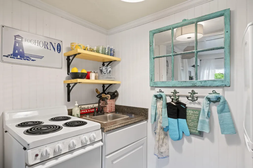 15 Bayview Road Saco ME 04072