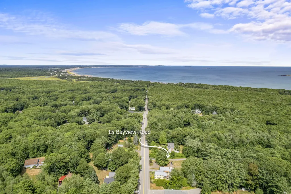 15 Bayview Road Saco ME 04072