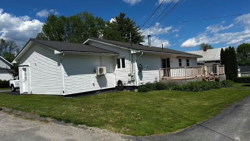 48 Yeaton Street Waterville ME 04901