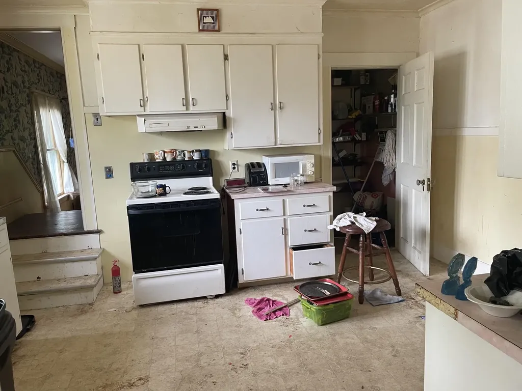 12 Storer Street Sanford ME 04073