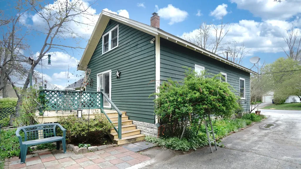 67 Providence Avenue South Portland ME 04106