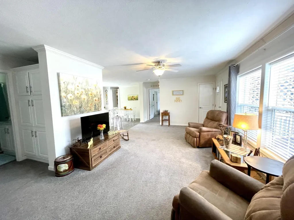 15 Iris Court Augusta ME 04330