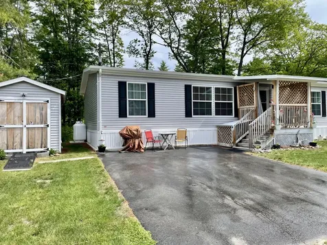 15 Iris Court Augusta ME 04330