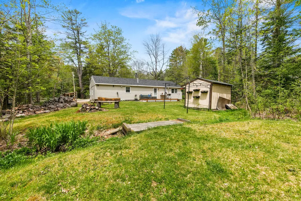 82 Oak Hill Road Otisfield ME 04270