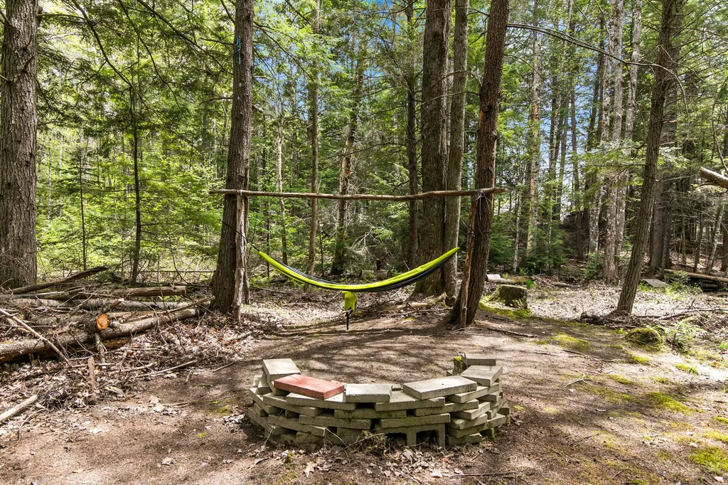 82 Oak Hill Road Otisfield ME 04270