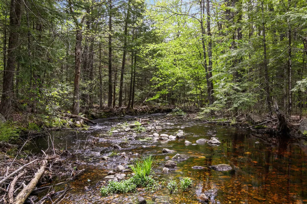 82 Oak Hill Road Otisfield ME 04270