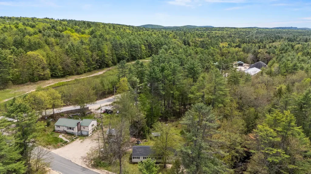 82 Oak Hill Road Otisfield ME 04270