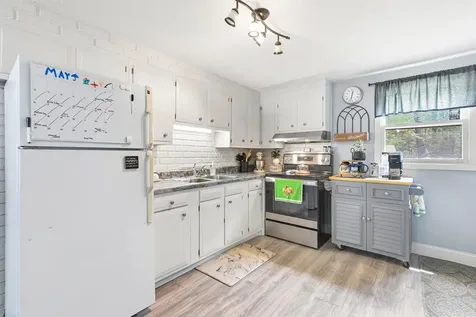 82 Oak Hill Road Otisfield ME 04270
