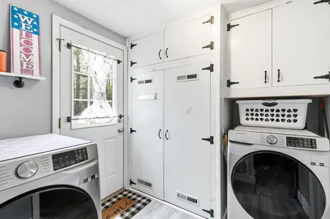 82 Oak Hill Road Otisfield ME 04270