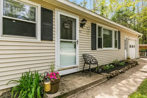 82 Oak Hill Road Otisfield ME 04270