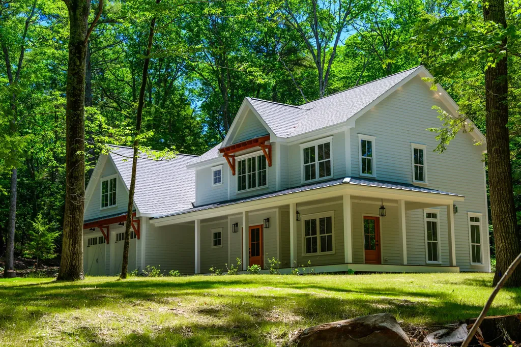 108 Highland Cliff Windham ME 04062