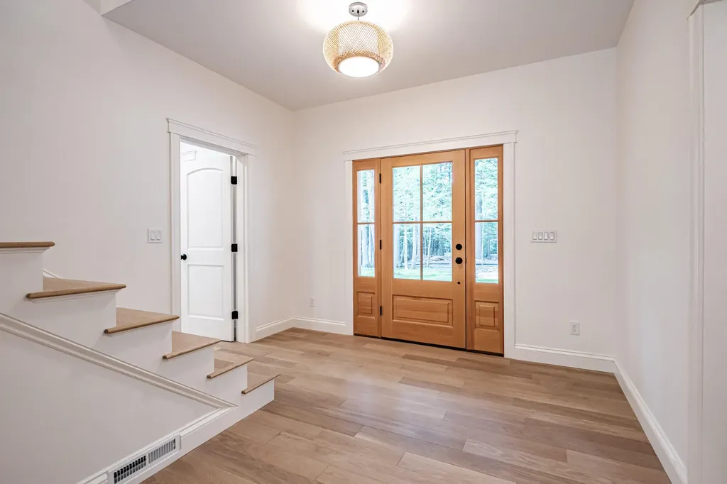 108 Highland Cliff Windham ME 04062