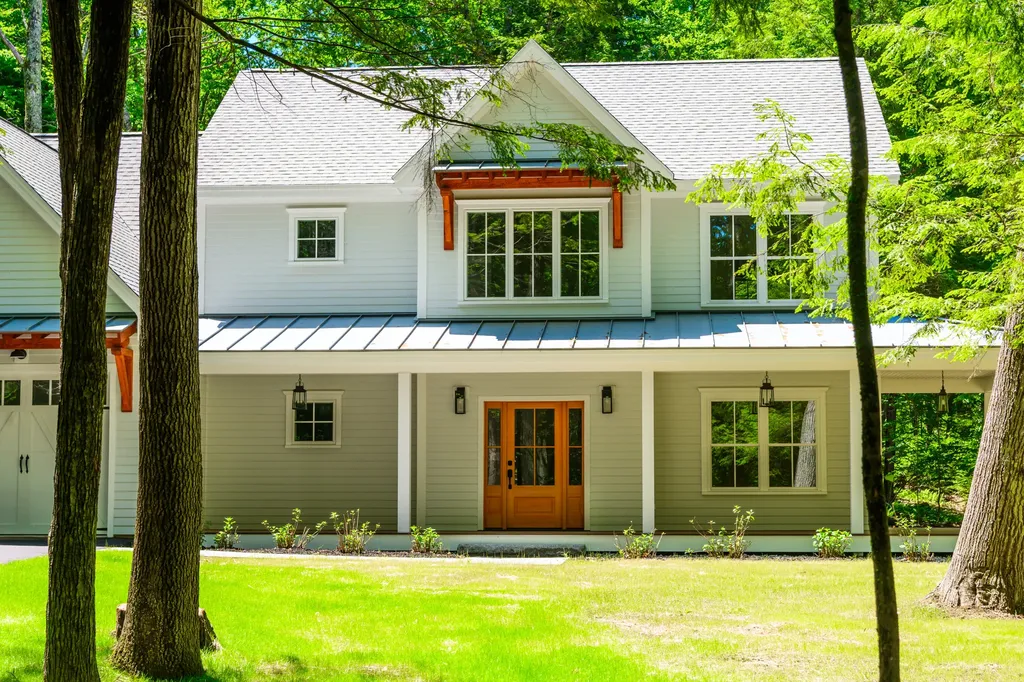 108 Highland Cliff Windham ME 04062