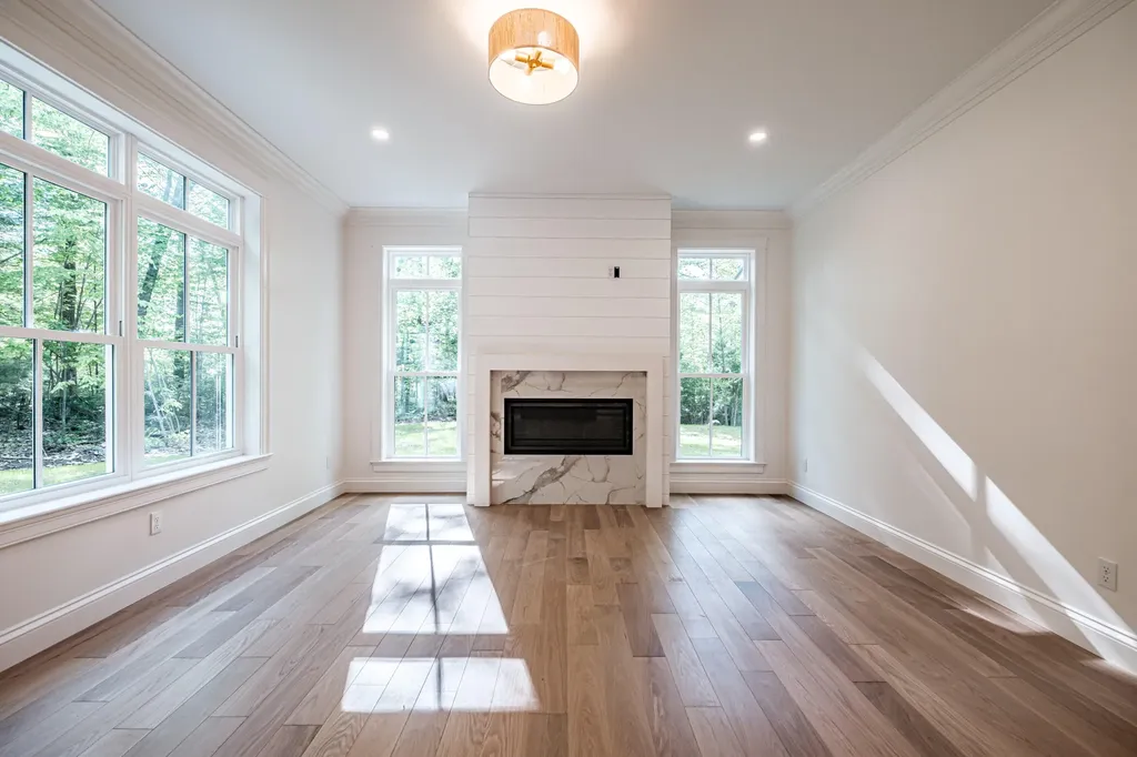 108 Highland Cliff Windham ME 04062
