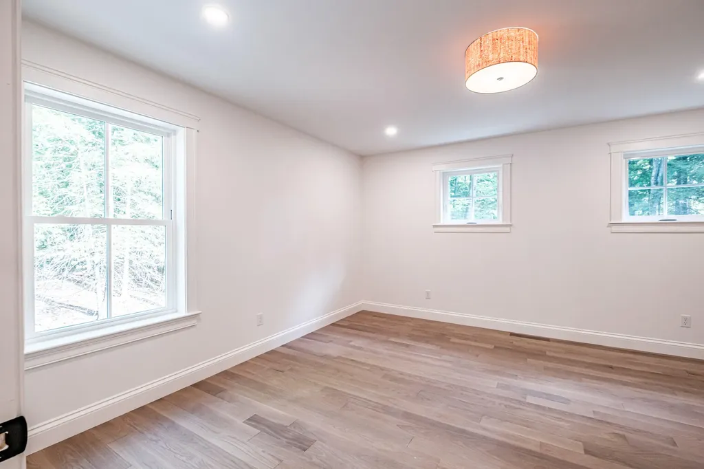 108 Highland Cliff Windham ME 04062